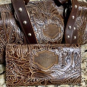 Harley-Davidson hand tooled leather purse & wallet